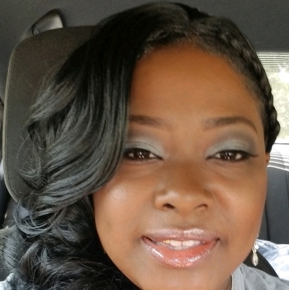 Meet your Posher, Nakeyla